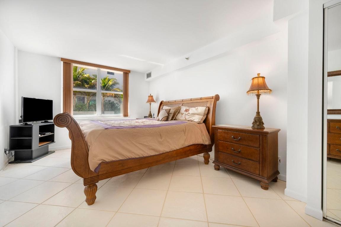 45 OCEAN CONDO - Residential