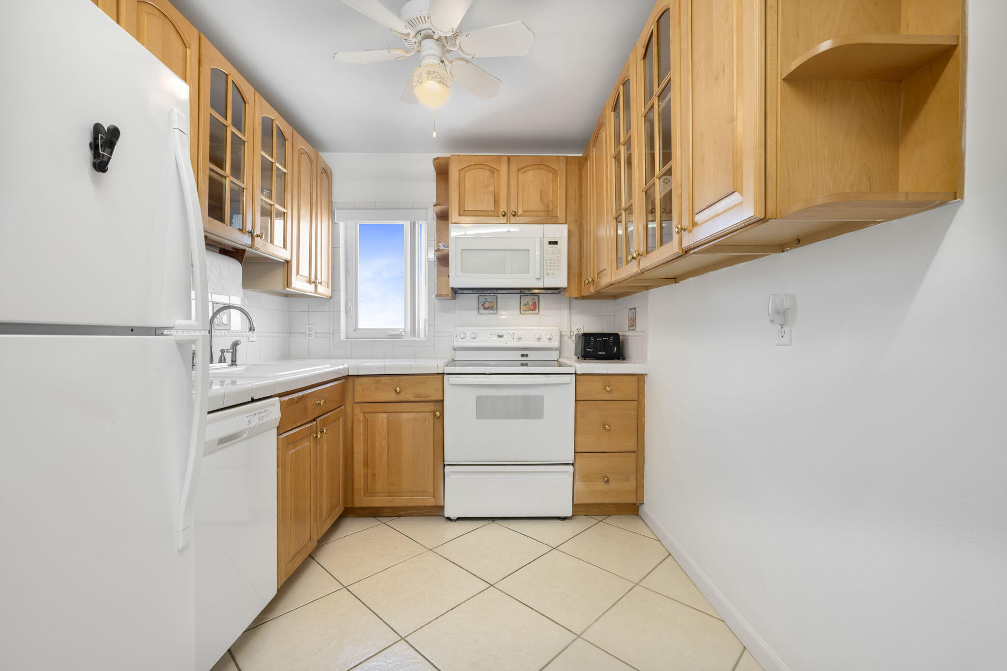 45 OCEAN CONDO - Residential