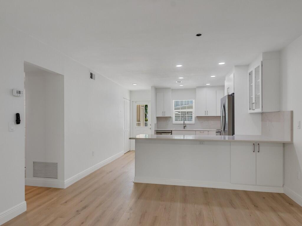 JASMINE VILLAS - Residential