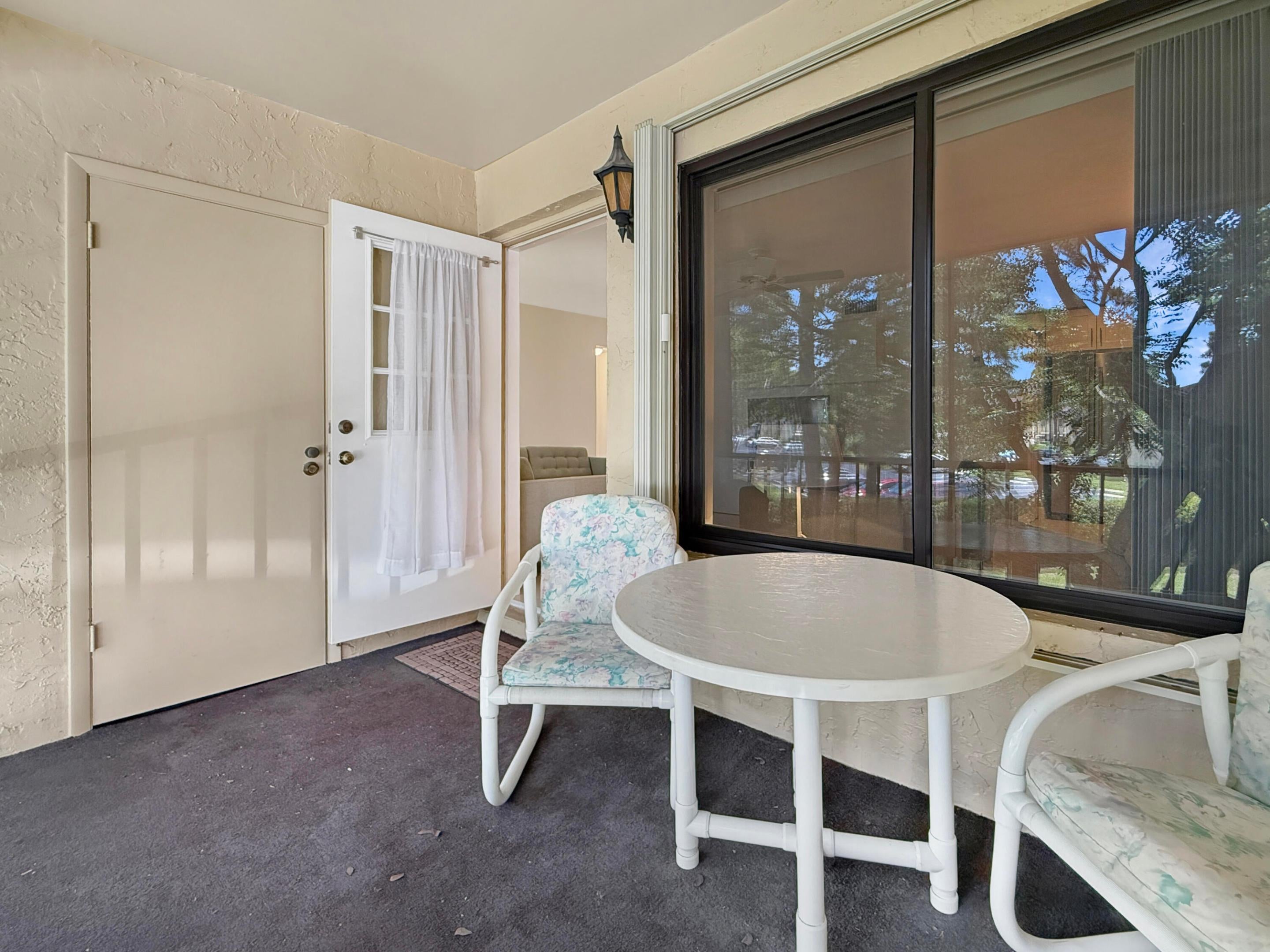 Properties 235 PINE HOV Circle A-2