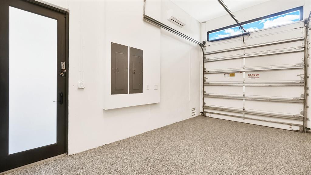 Blue Inlet - Residential