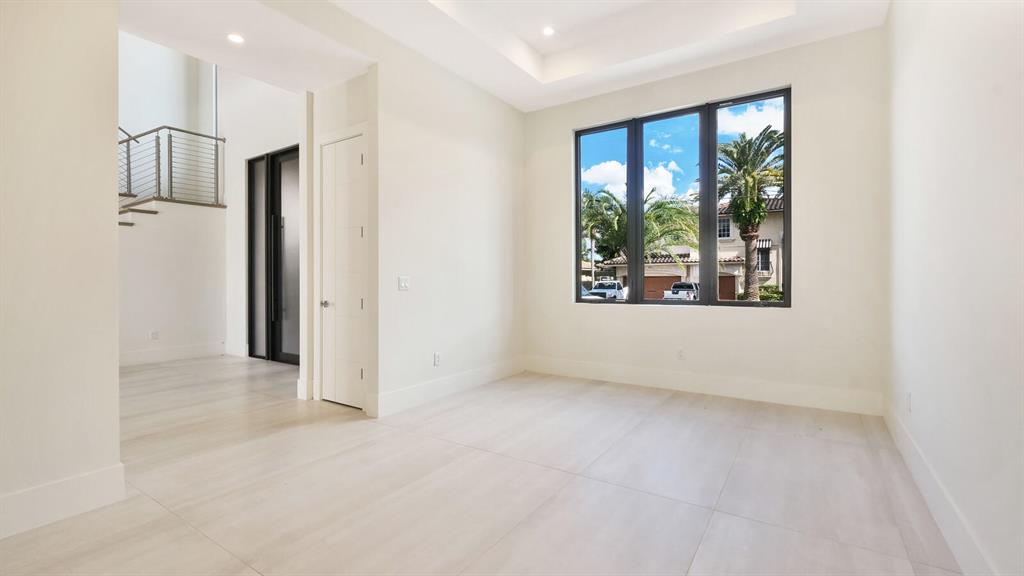 Blue Inlet - Residential