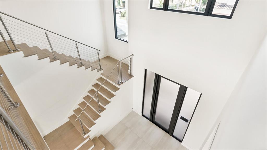 Blue Inlet - Residential