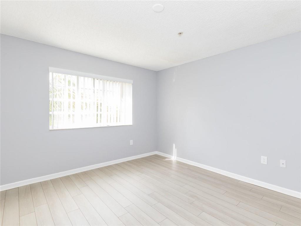 ENCLAVE AT MIRAMAR - Residential