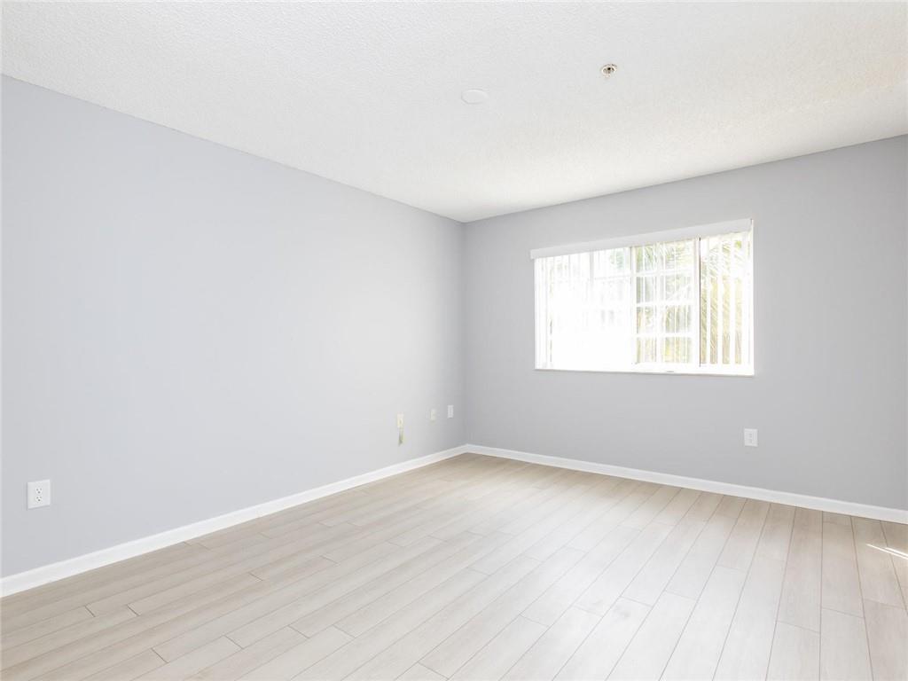 ENCLAVE AT MIRAMAR - Residential