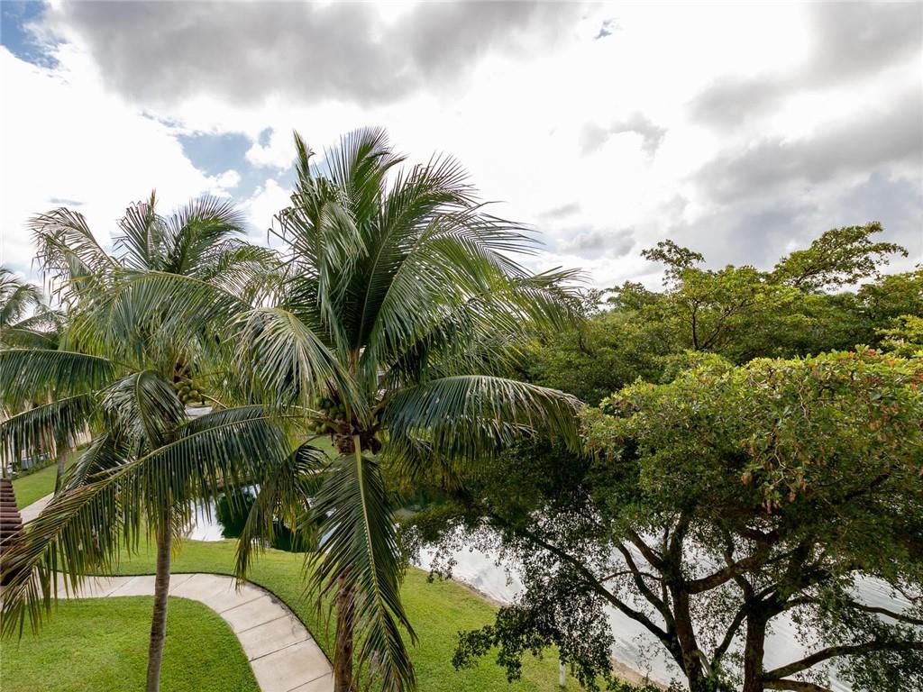 ENCLAVE AT MIRAMAR - Residential