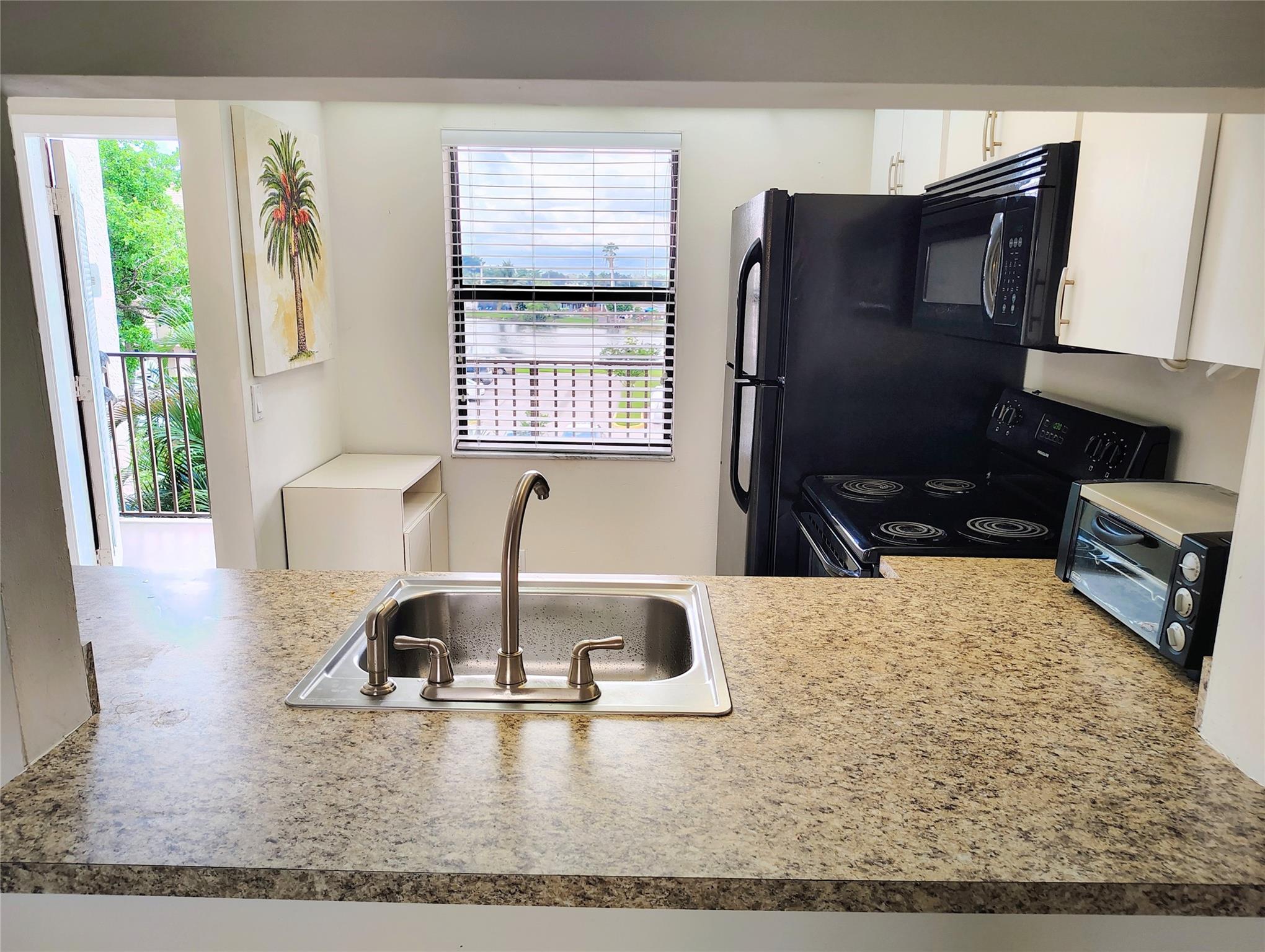 2793 NW 104th Ave 305