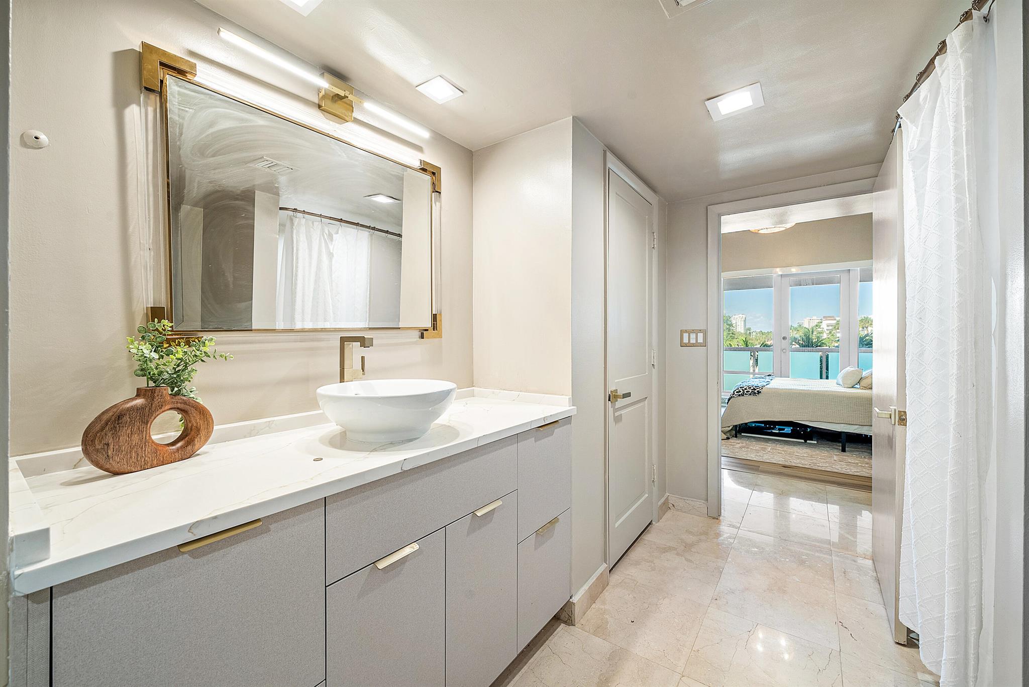 POINT OF AMERICAS CONDO - Residential