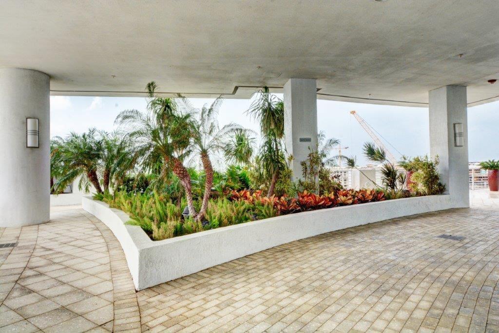 Strada 315 - Residential