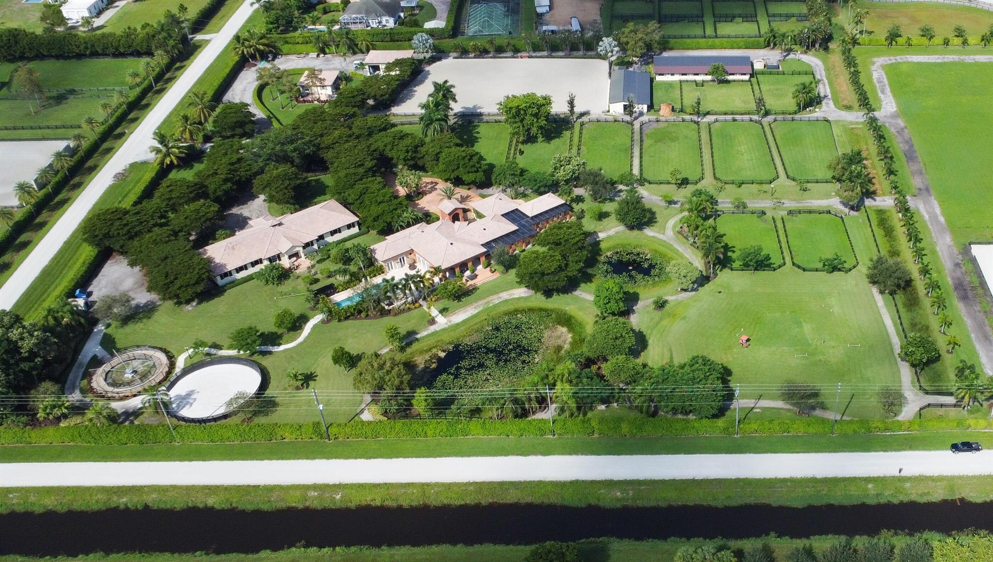 Acreage Wellington - Residential