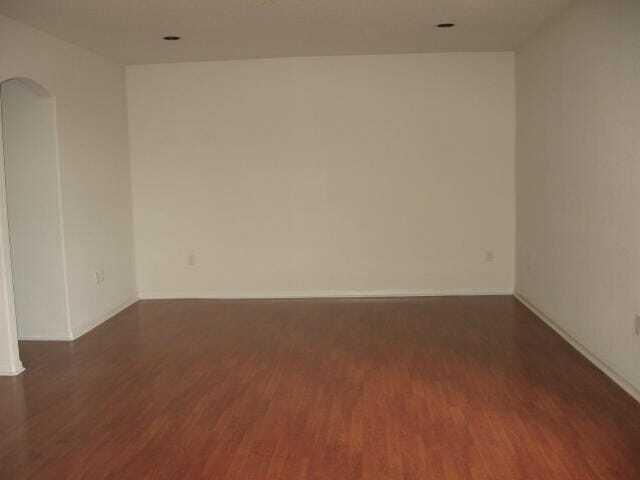 WINDSOR PALMS - Residential