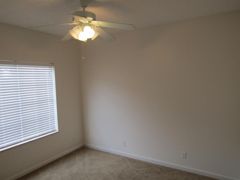 SANTA CRUZ - Residential Lease