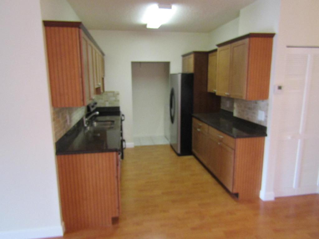 SANTA CRUZ - Residential Lease
