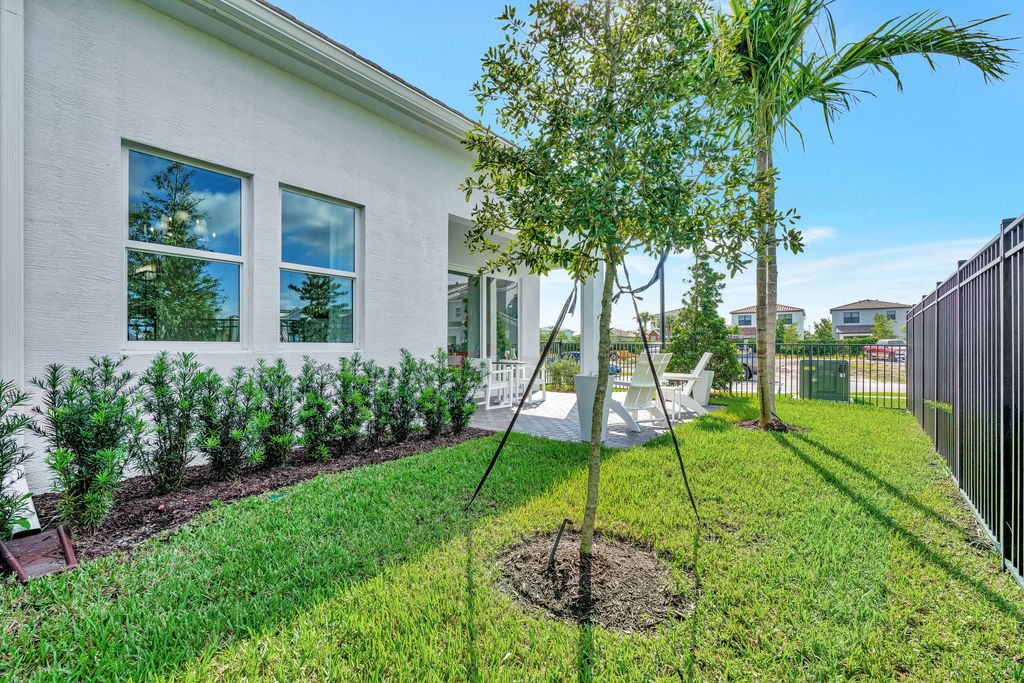 Photo of 16487 Rialto Court, Westlake, FL 33470 (MLS # R10891304)