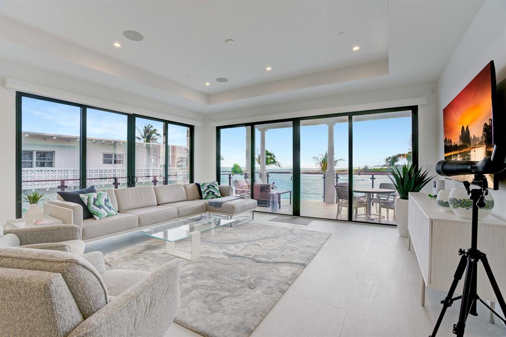 ADDISON - Residential