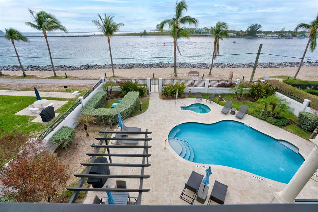 ADDISON - Residential