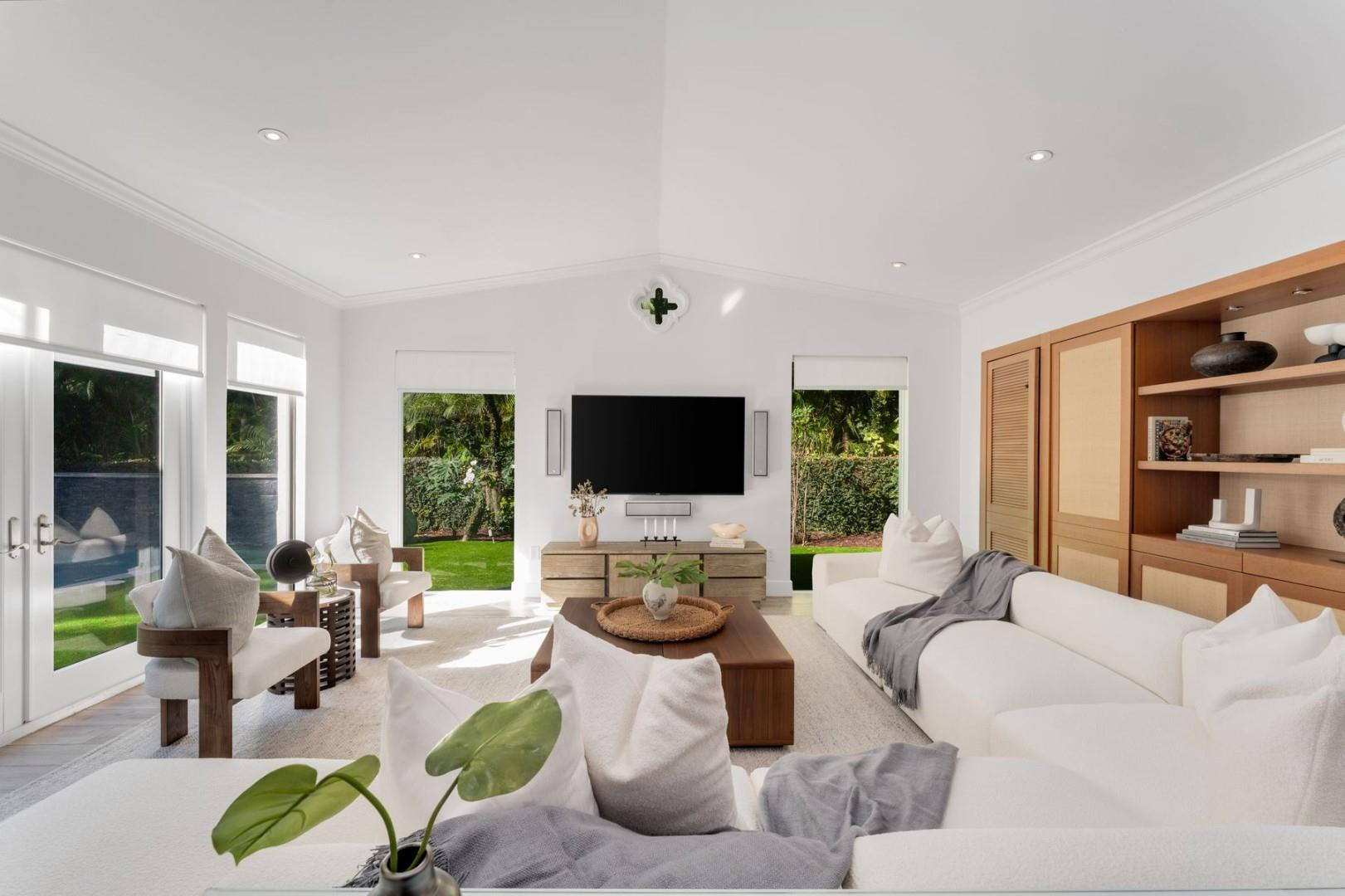 Sunset Islands Rev 03 - Residential