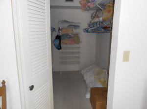 INTERNATIONAL CLUB - Residential