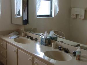 OCEAN PARKS CONDO - Residential Lease