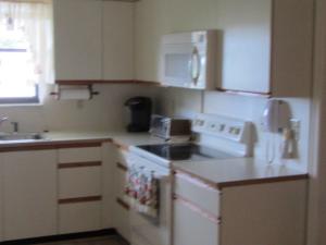 OCEAN PARKS CONDO - Residential Lease