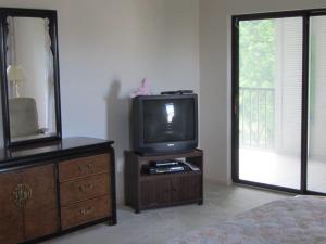 OCEAN PARKS CONDO - Residential Lease