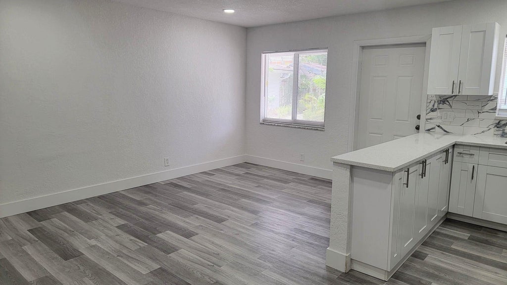 Photo of 618 SW 14TH Terrace #2, Fort Lauderdale, FL 33312 (MLS # B26064189)