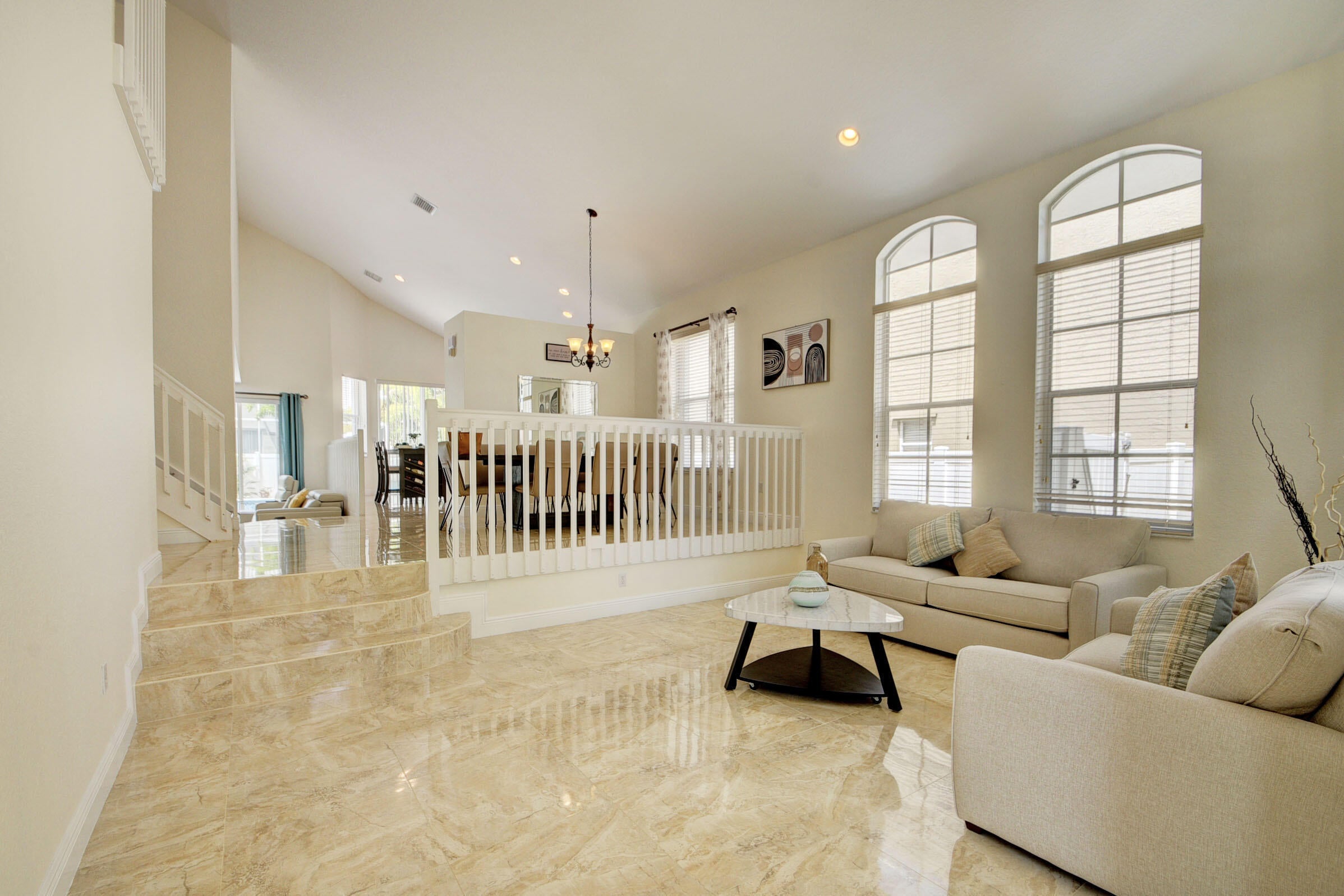 Properties 2418 Westmont Drive
