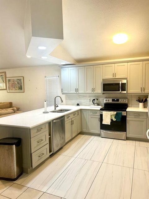 321 Broward Avenue Greenacres FL 33463