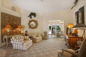 PALM BEACH POINT - Residential