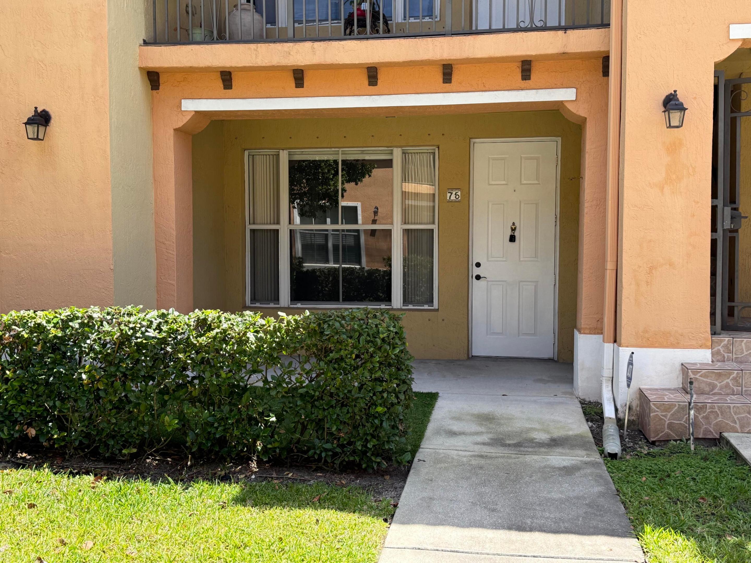 ROSEMONT CONDO - Residential Lease