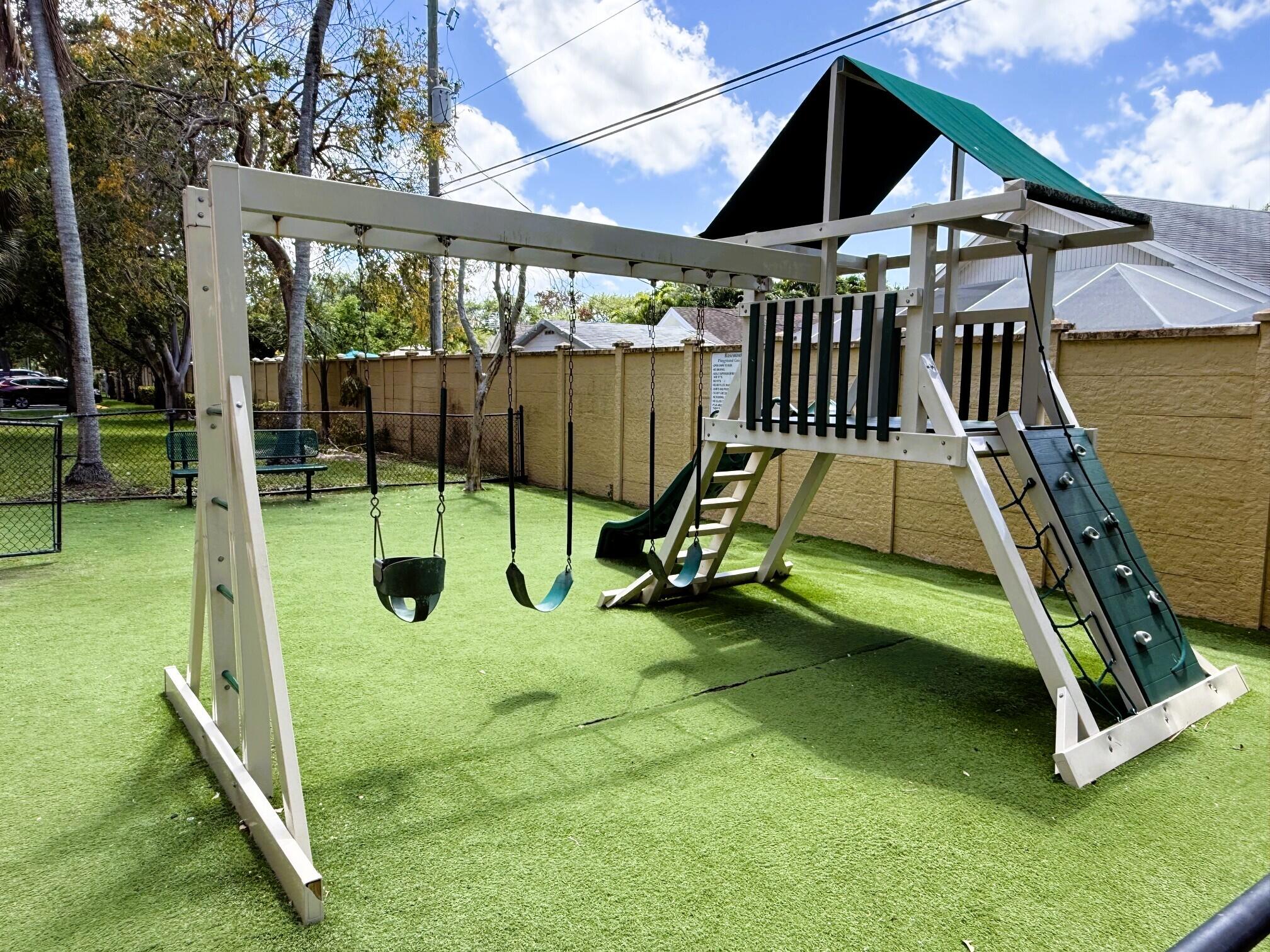 ROSEMONT CONDO - Residential Lease