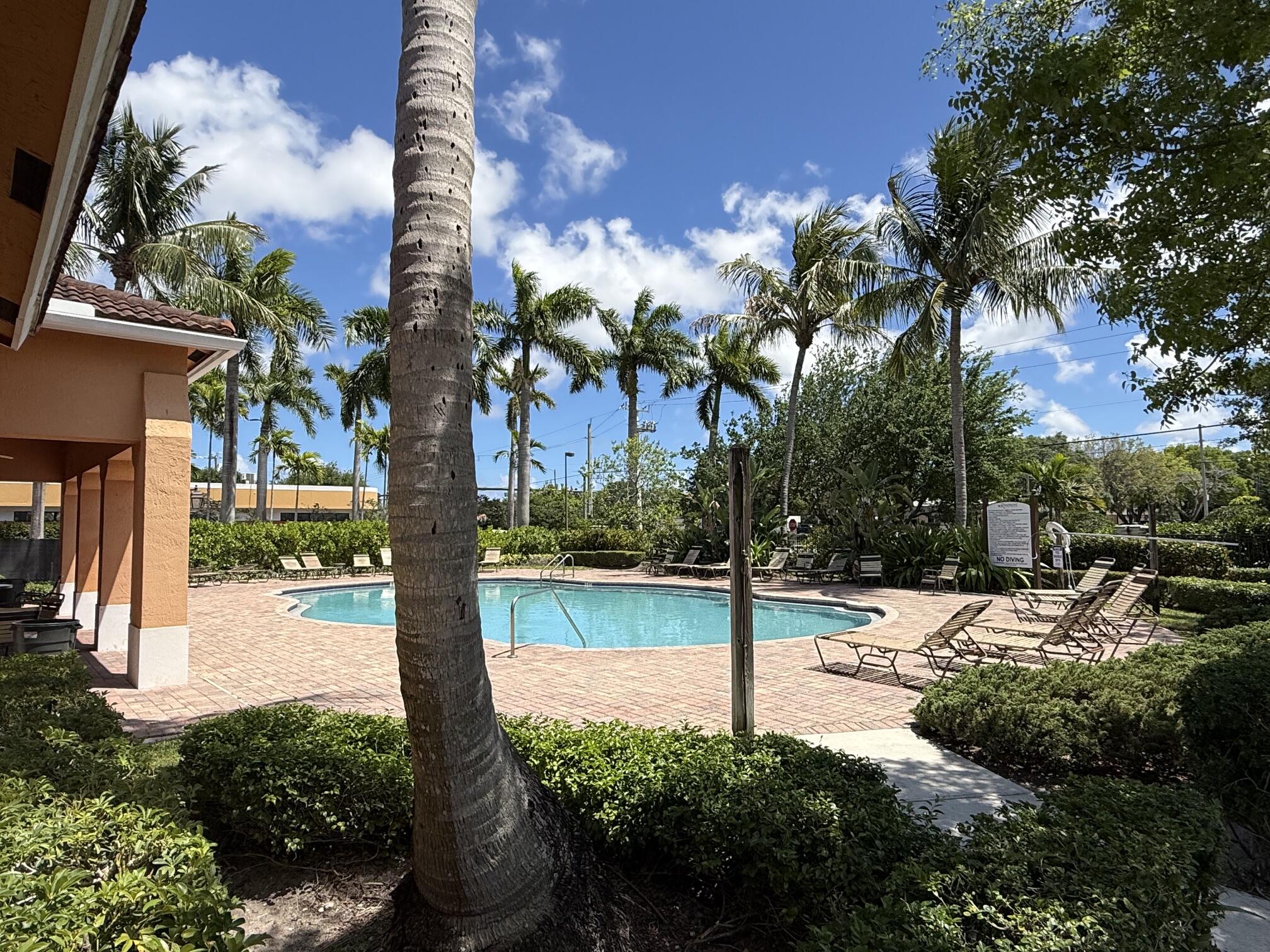 ROSEMONT CONDO - Residential Lease