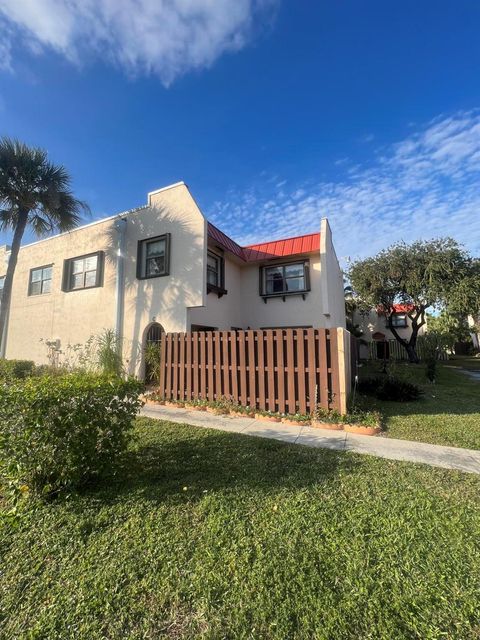 A home in Greenacres