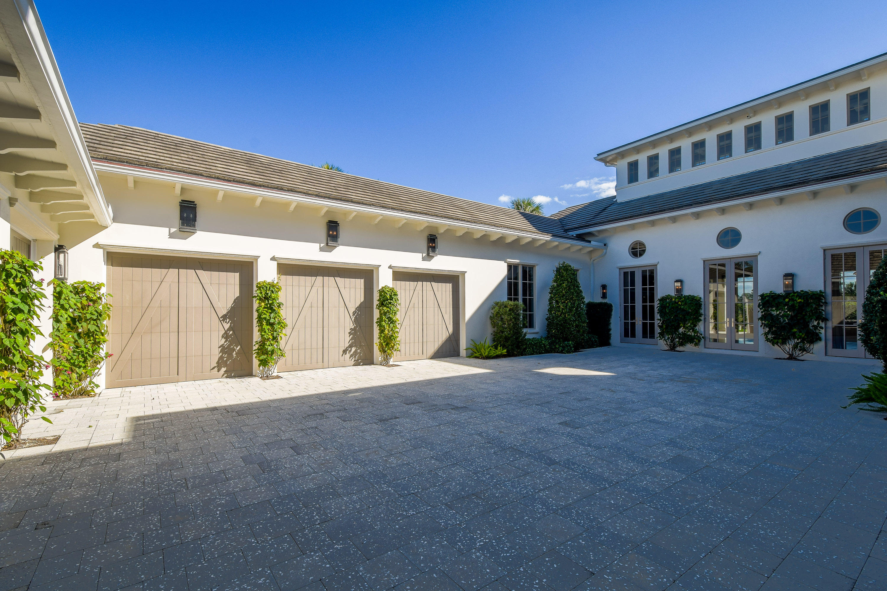 OLD PALM - Residential