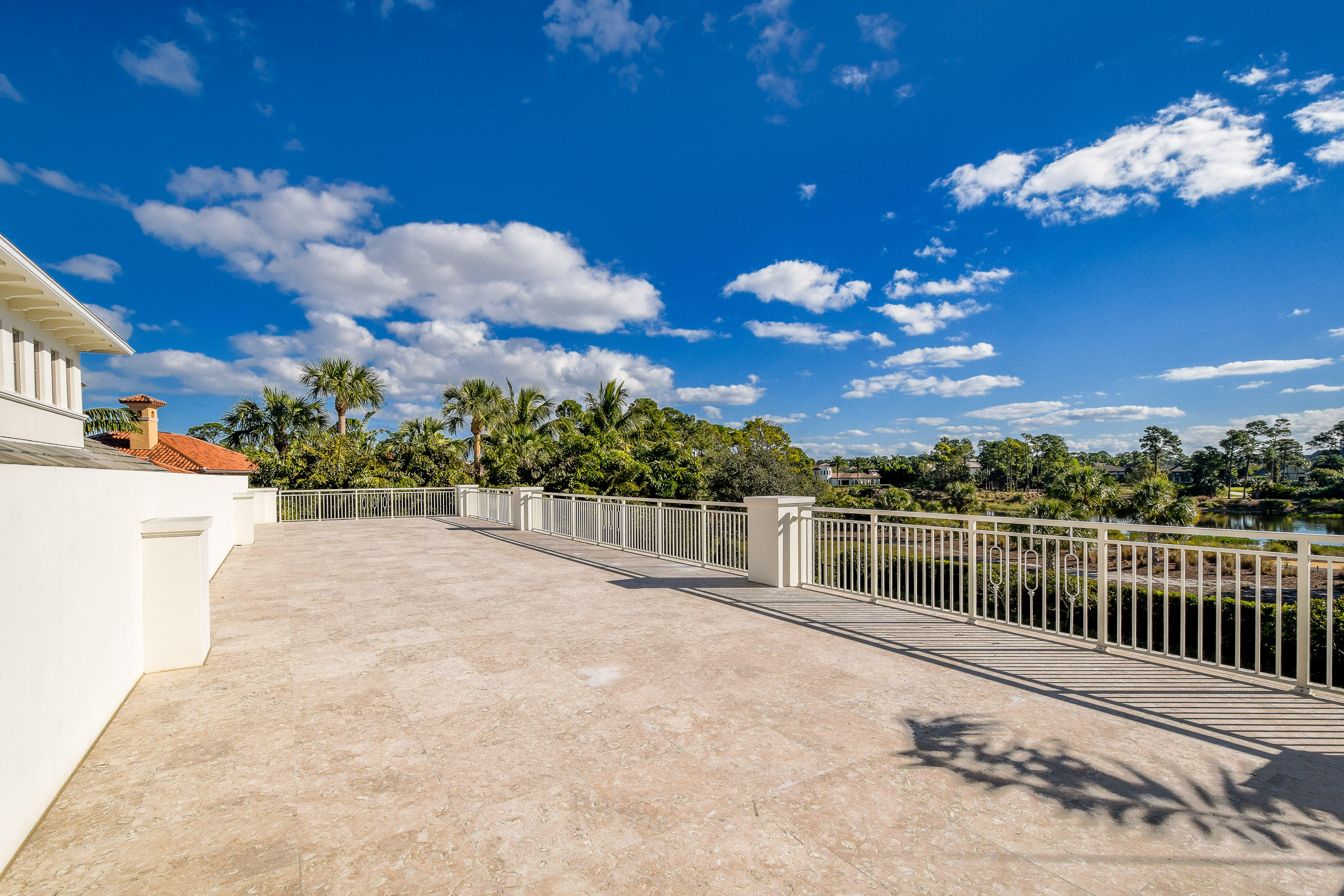 OLD PALM - Residential