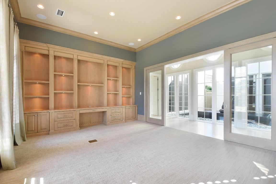 OLD PALM - Residential