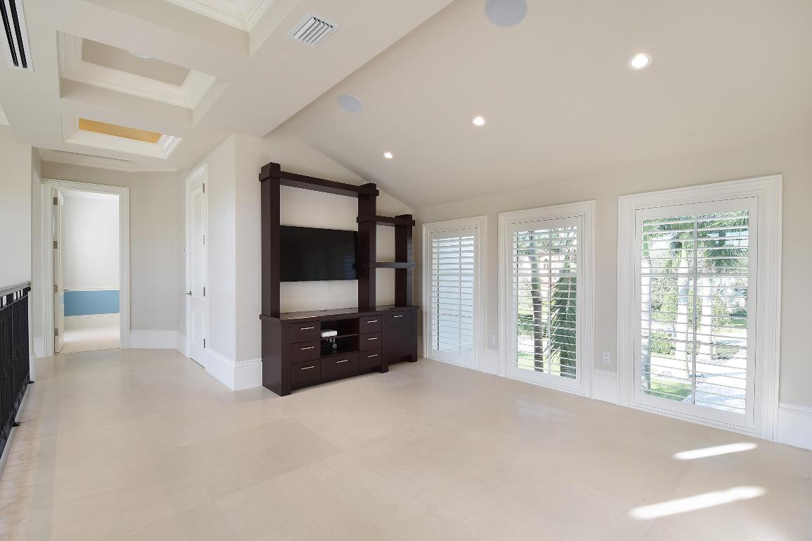 OLD PALM - Residential