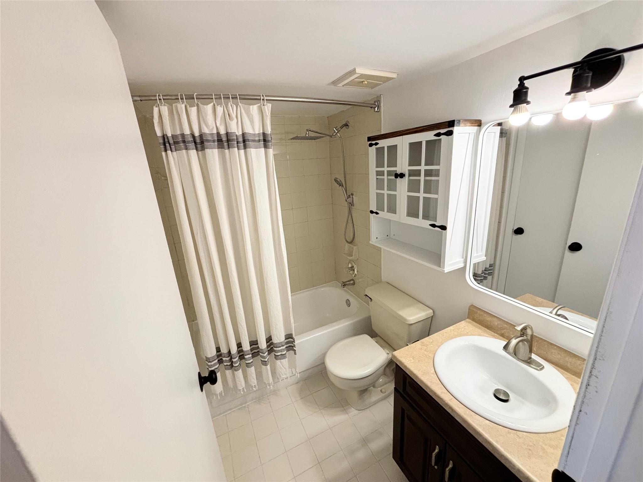 Plantation Forest Condo - Residential