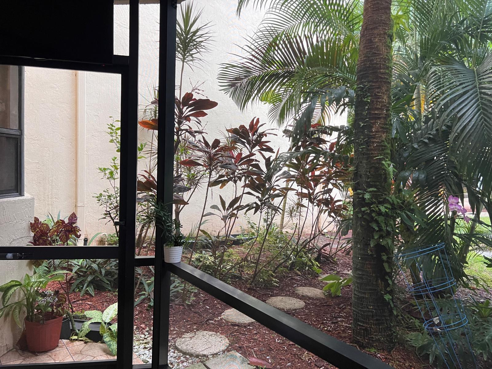 Plantation Forest Condo - Residential
