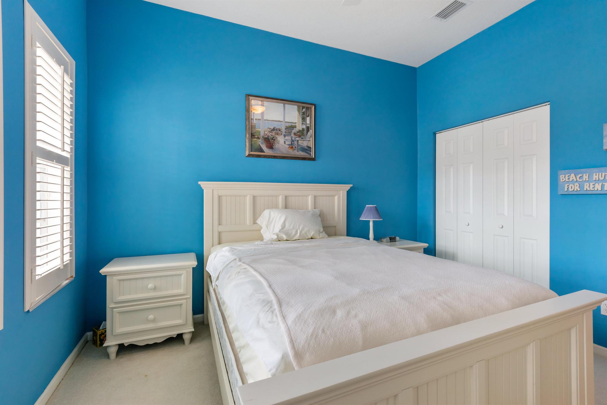 VALENCIA SHORES 1 - Residential