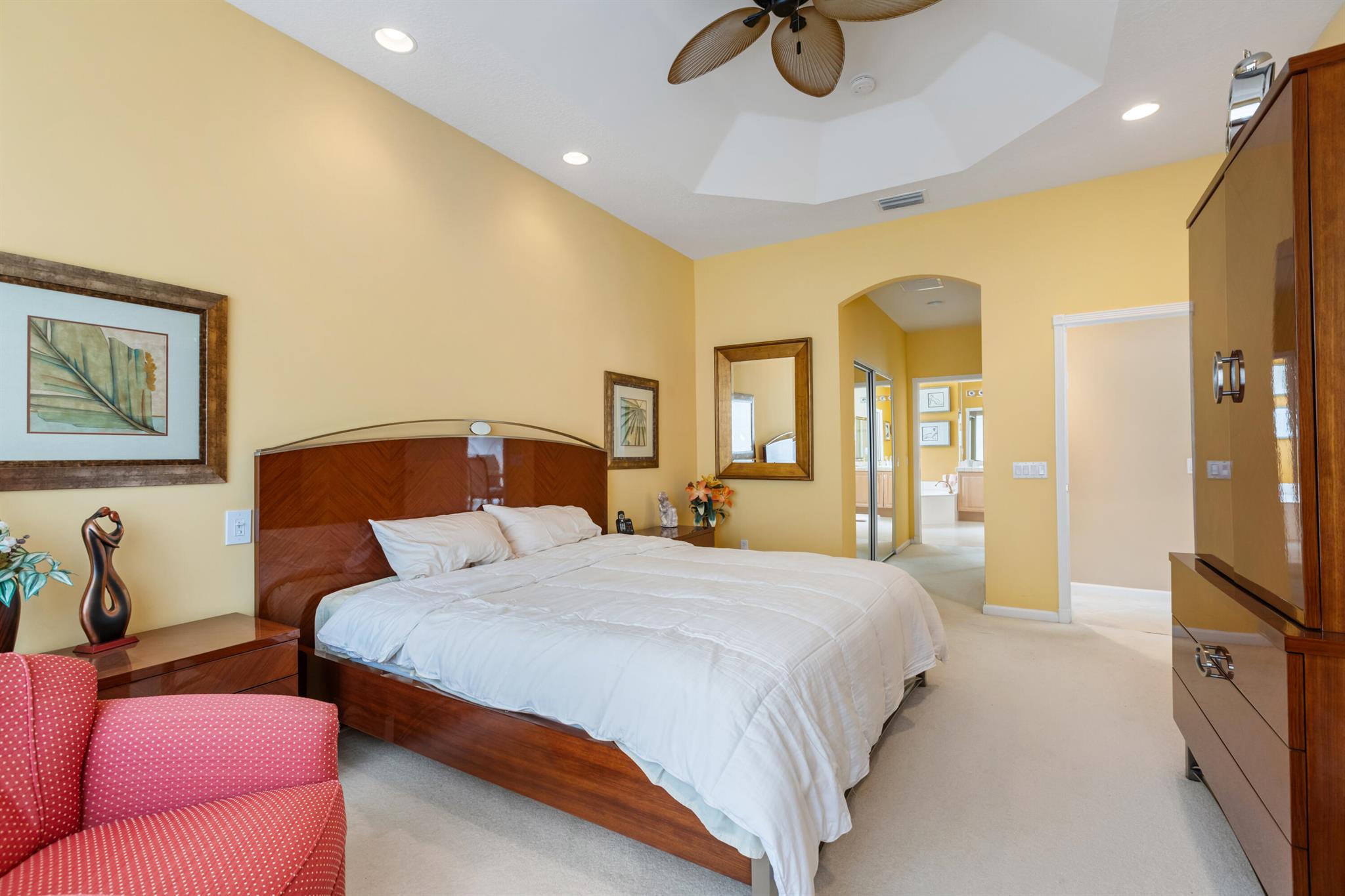 VALENCIA SHORES 1 - Residential