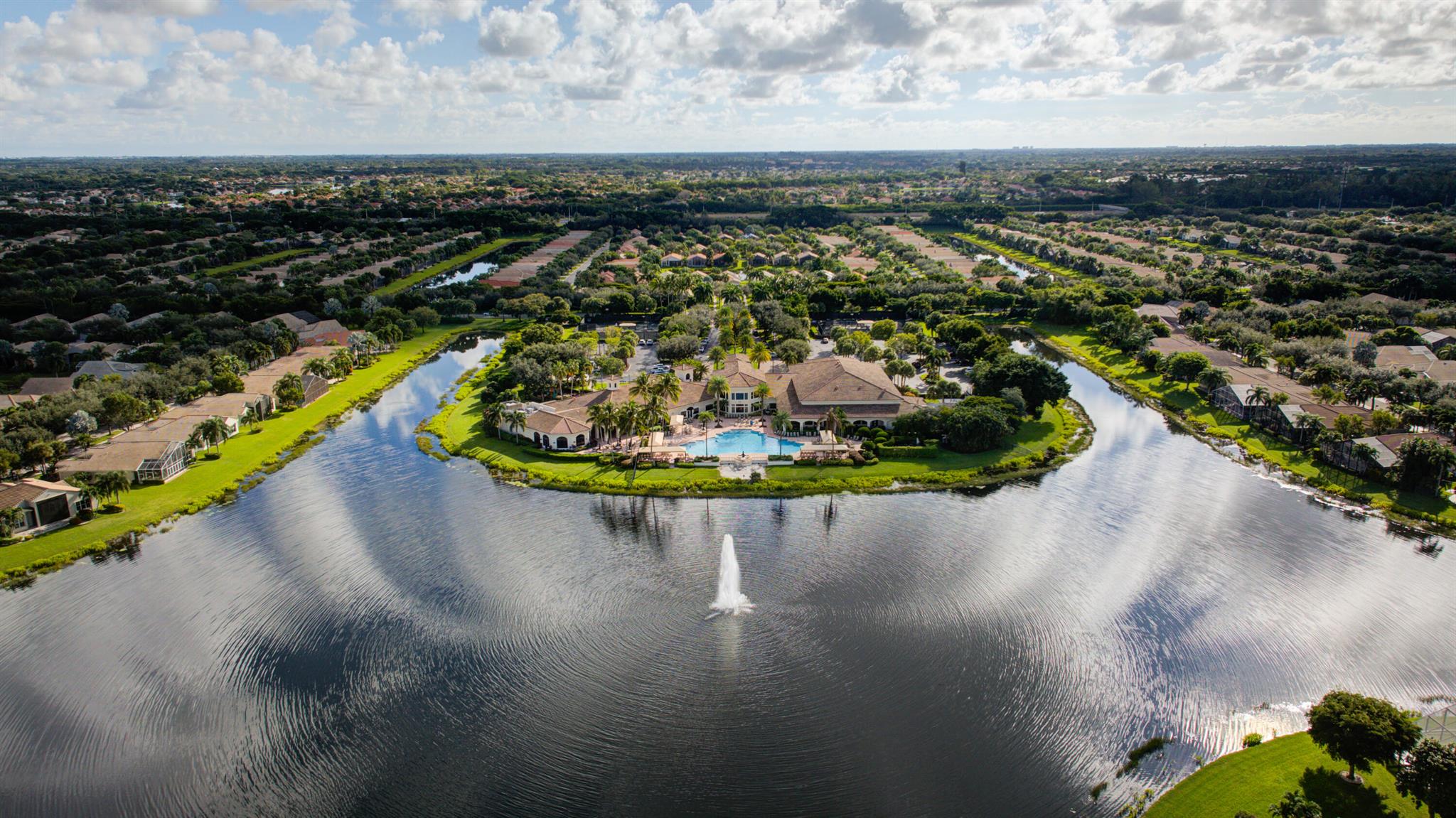 VALENCIA SHORES 1 - Residential