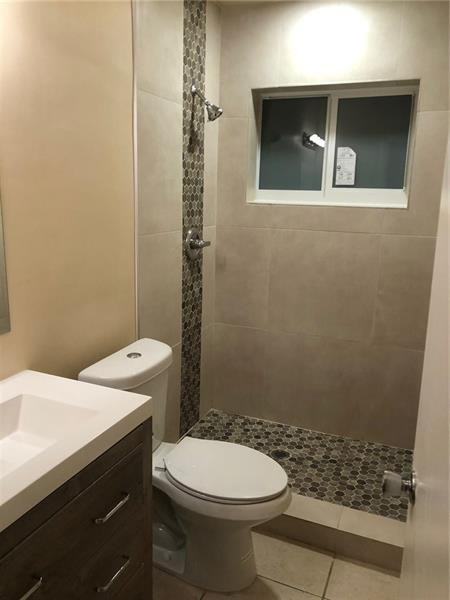 Oakland Park 2-38 B - Residential Income