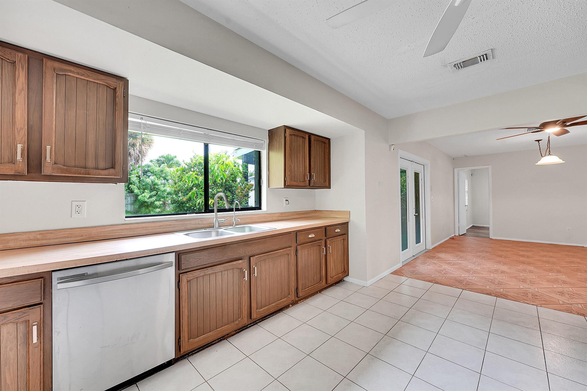 PORT ST LUCIE SECTION 5 - Residential