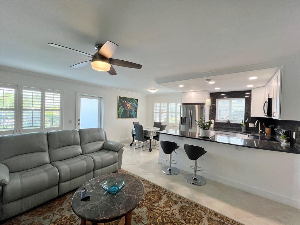 Photo of 4 Farnham A #4, Deerfield Beach, FL 33442 (MLS # F10468468)