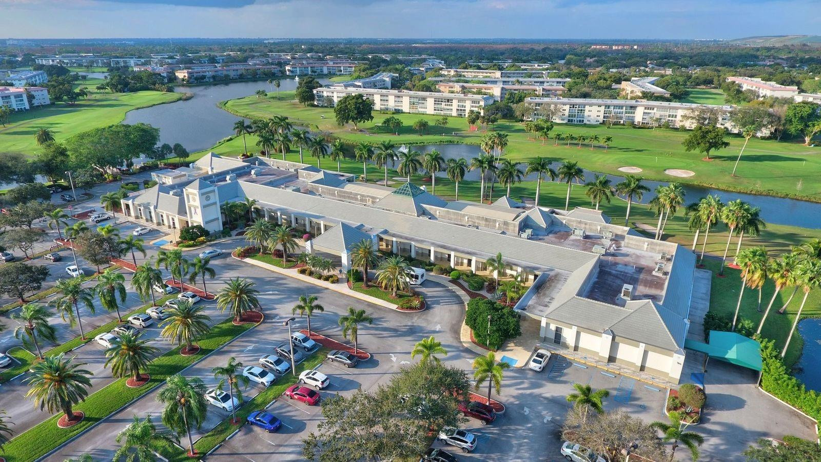 WYNMOOR GOLF VILLage - Residential