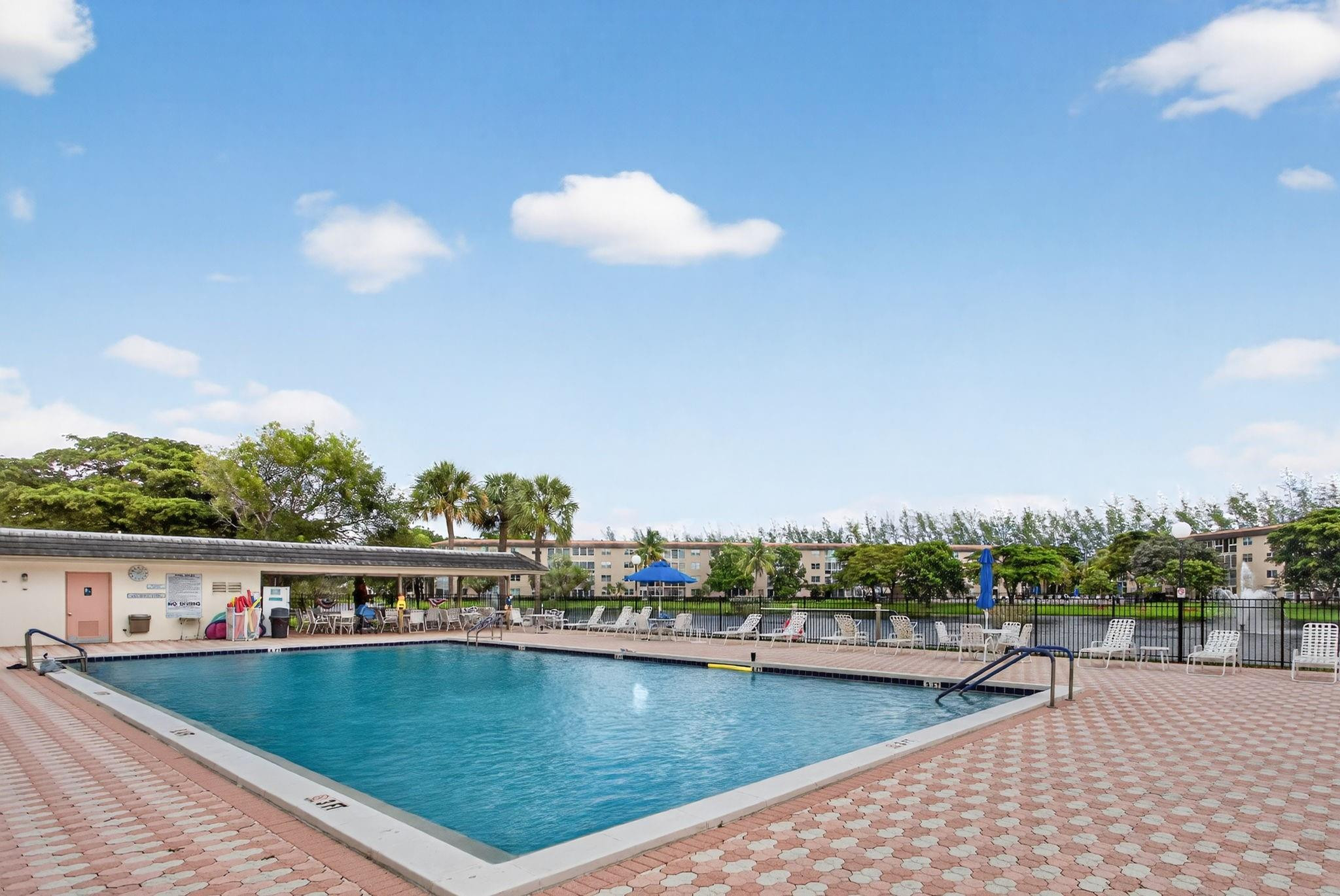 WYNMOOR GOLF VILLage - Residential