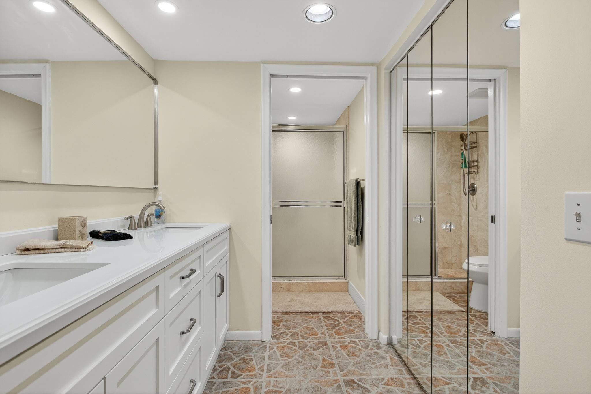 WYNMOOR GOLF VILLage - Residential