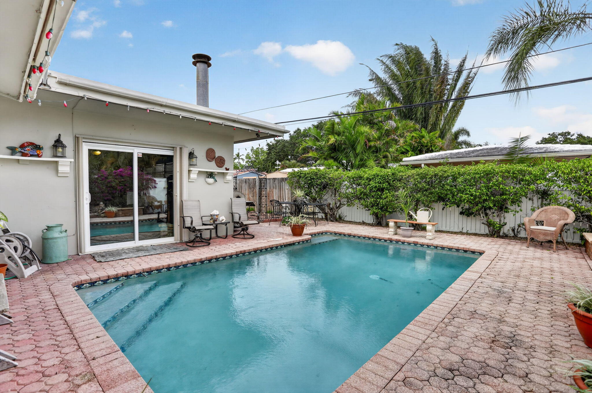 HILLSBORO ESTATES - Residential