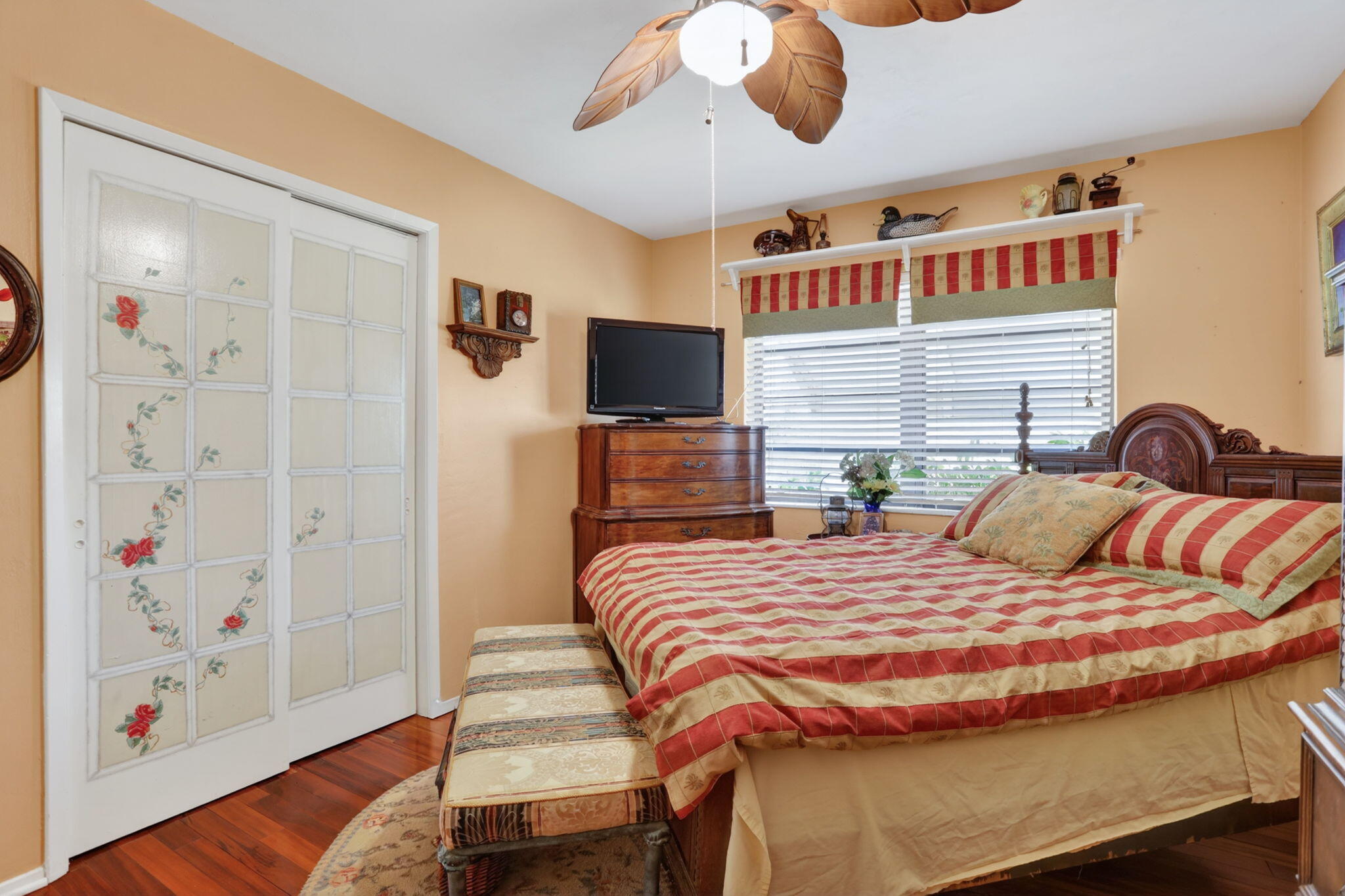 HILLSBORO ESTATES - Residential